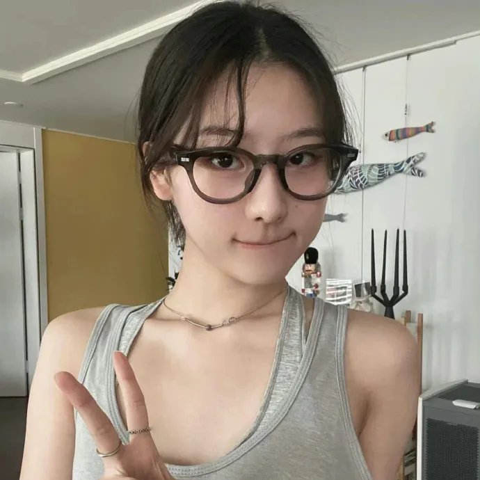 龙非龙凤非凤